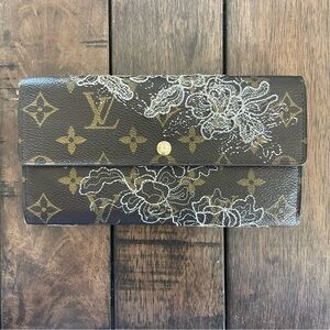 Louis Vuitton Limited Edition - Preowned Monogram Dentelle Sarah Wallet